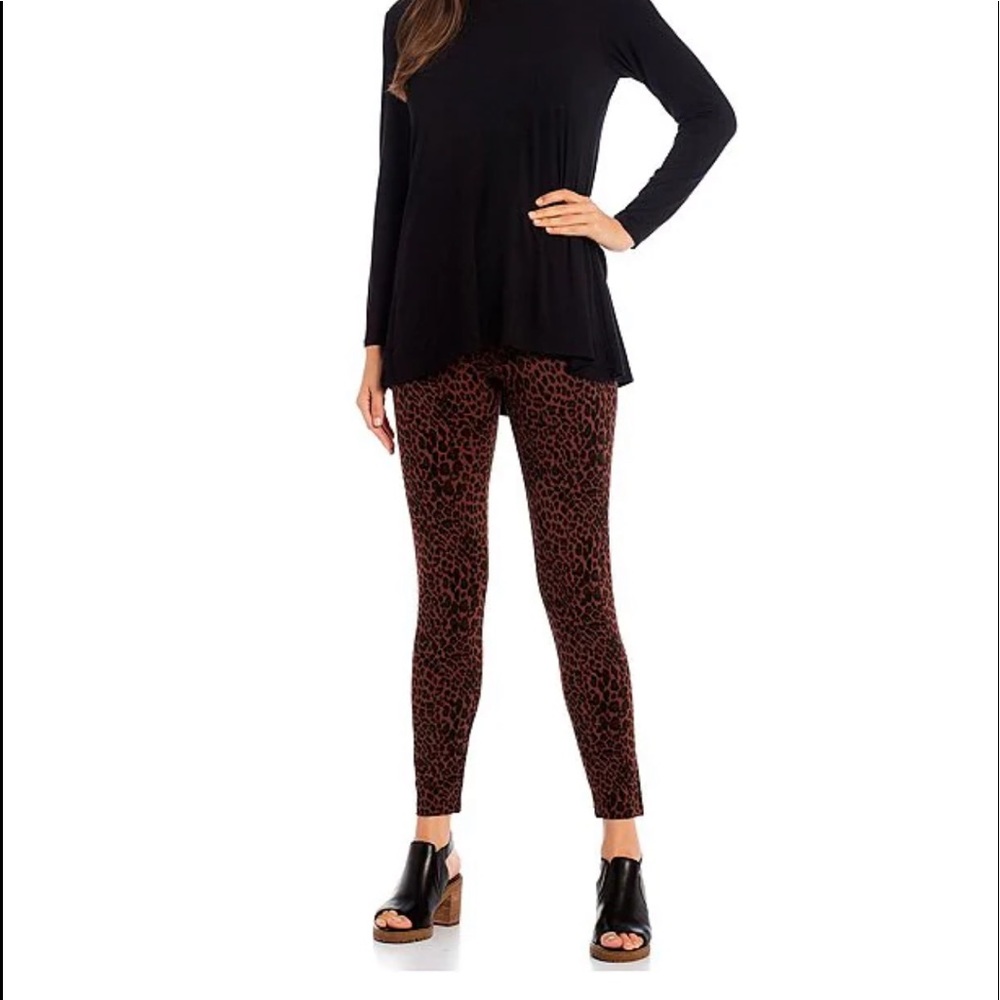 3X Intro Love the Fit Black & Brown Leopard Print Leggings